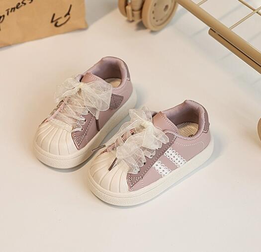 キッズ用マジックテープ式ランニングシューズ