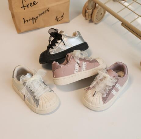 キッズ用マジックテープ式ランニングシューズ