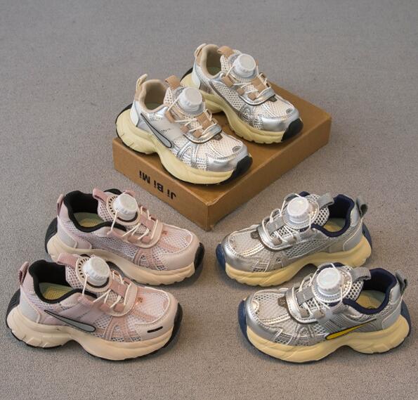 キッズ透湿ランニングシューズ運動靴