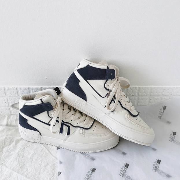 ランニングシューズ レディース運動靴紐付きランニング用軽量シューズ