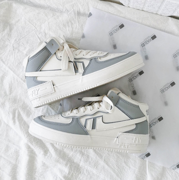 ランニングシューズ レディース運動靴紐付きランニング用軽量シューズ