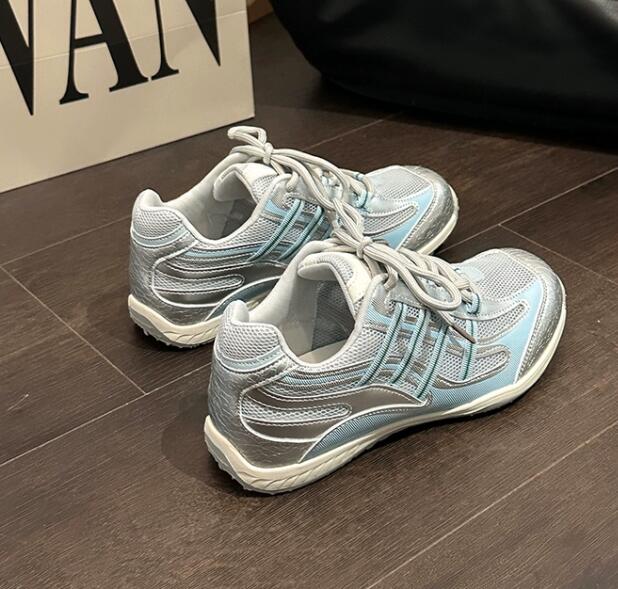 厚底通気性ランニングシューズ夏用運動靴