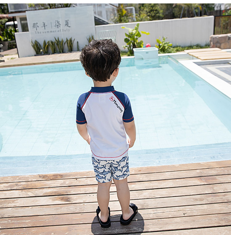 ラッシュガード キッズ 夏の海辺 サーフ風 水着上下セット