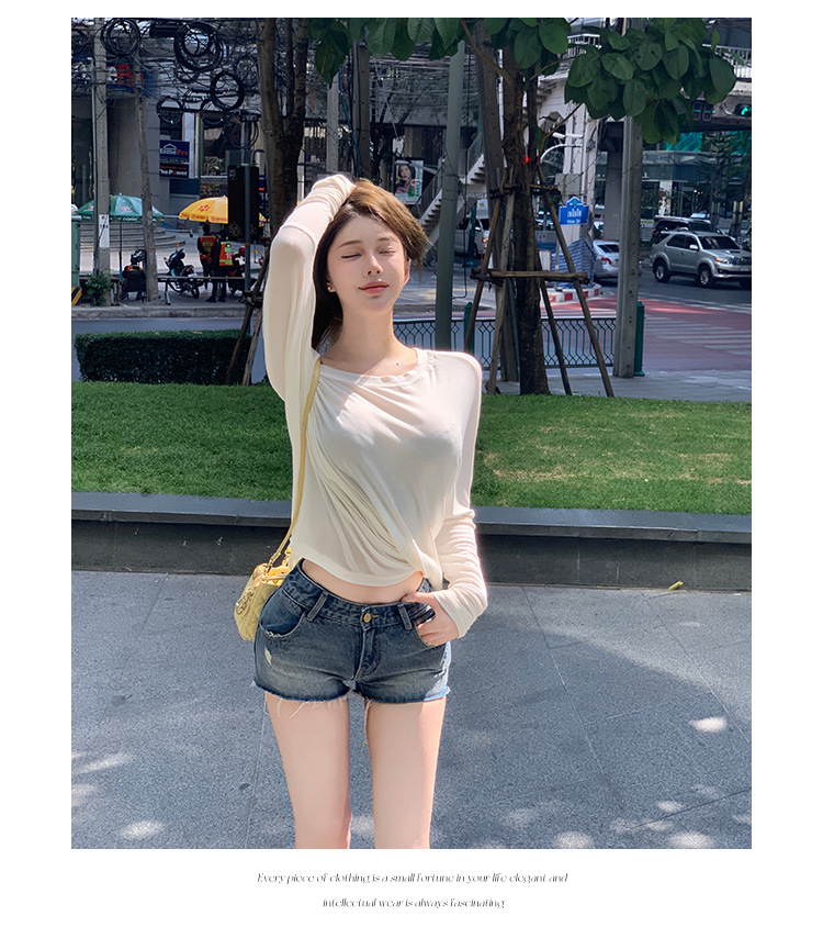 ラッシュガード 優美なシルエット ワンピース水着