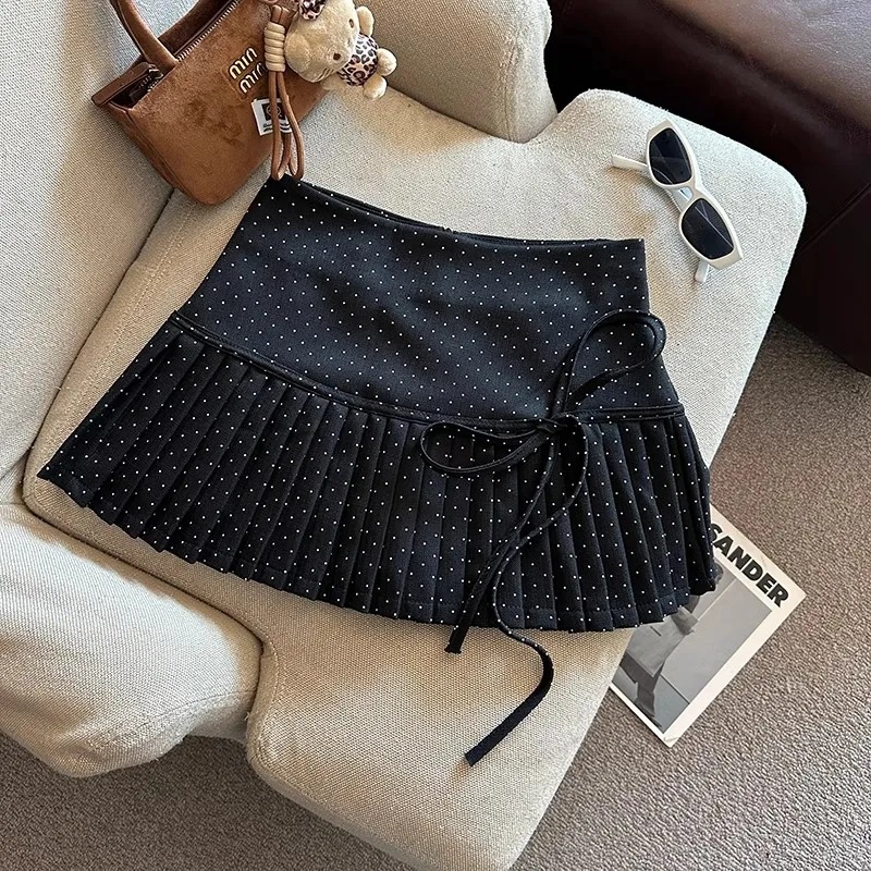 https://fulmo-img-server.com/redcloset/0761bde9-8ad9-4bf1-8e99-0ec9896e3be5.jpg