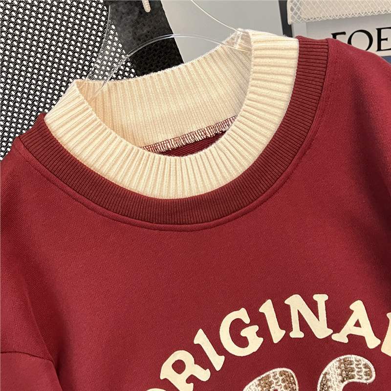 https://fulmo-img-server.com/redcloset/0b54239d-c5ea-450d-86f3-6b94cd64c278.jpg