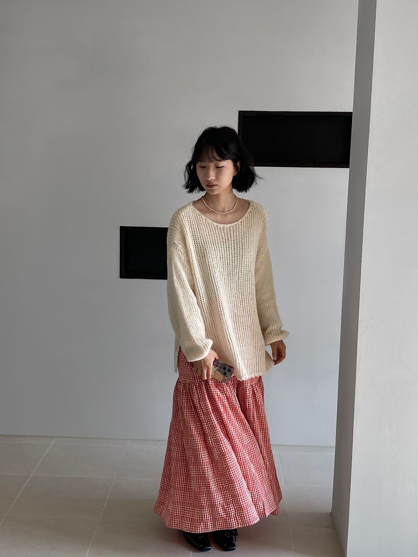 赤コーデ 赤コーデ 格子柄ティアードロングスカート