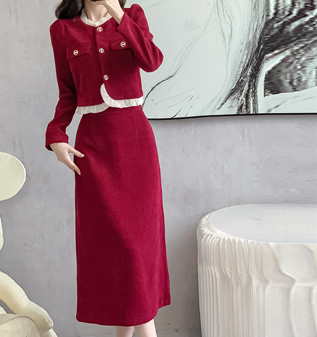 赤コーデュロイ ジャケット＆ロングスカート セット 春服