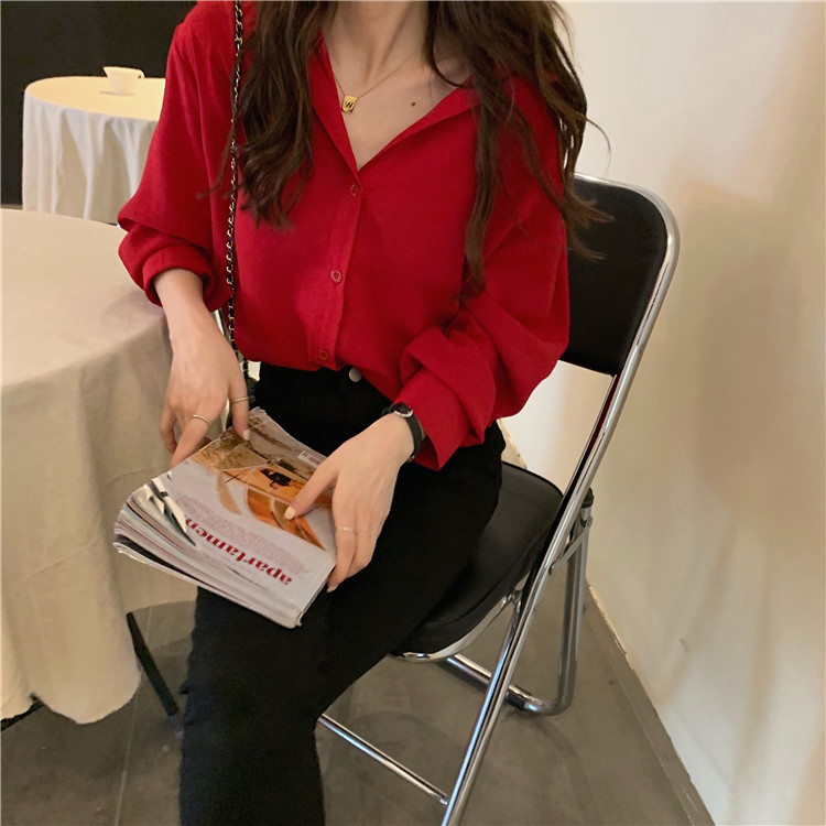 https://fulmo-img-server.com/redcloset/9d64fe75-f80c-4364-ae25-19c1a4545919.jpg
