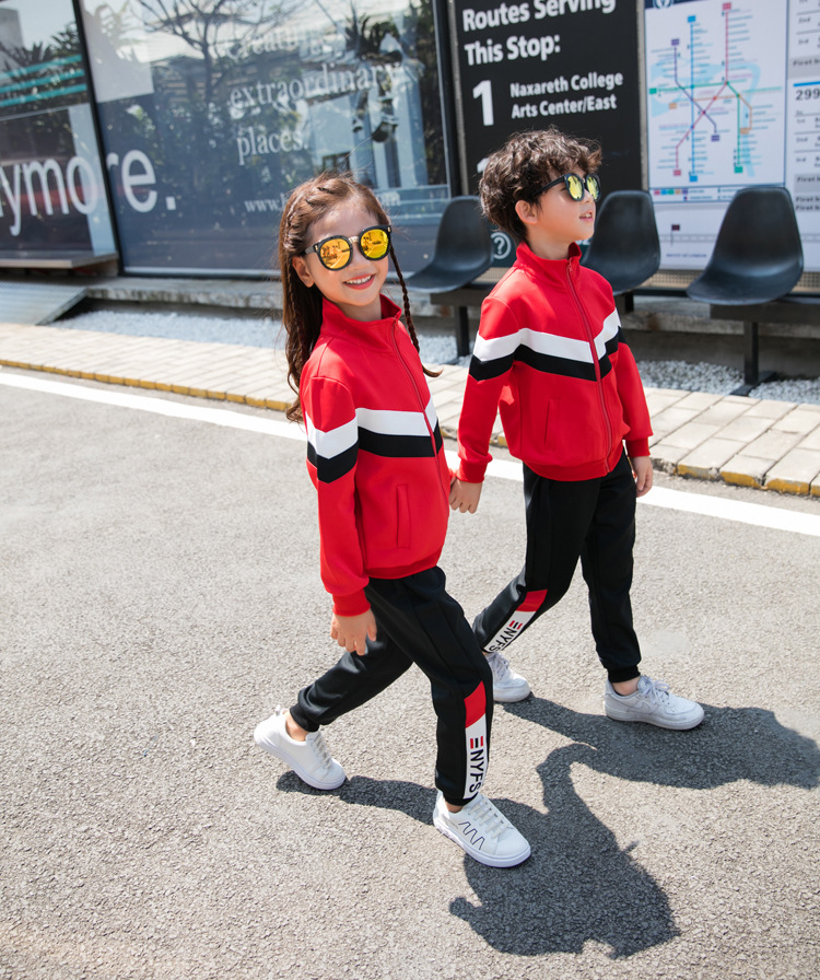 赤コーデ スポーティ親子お揃いジャージセット