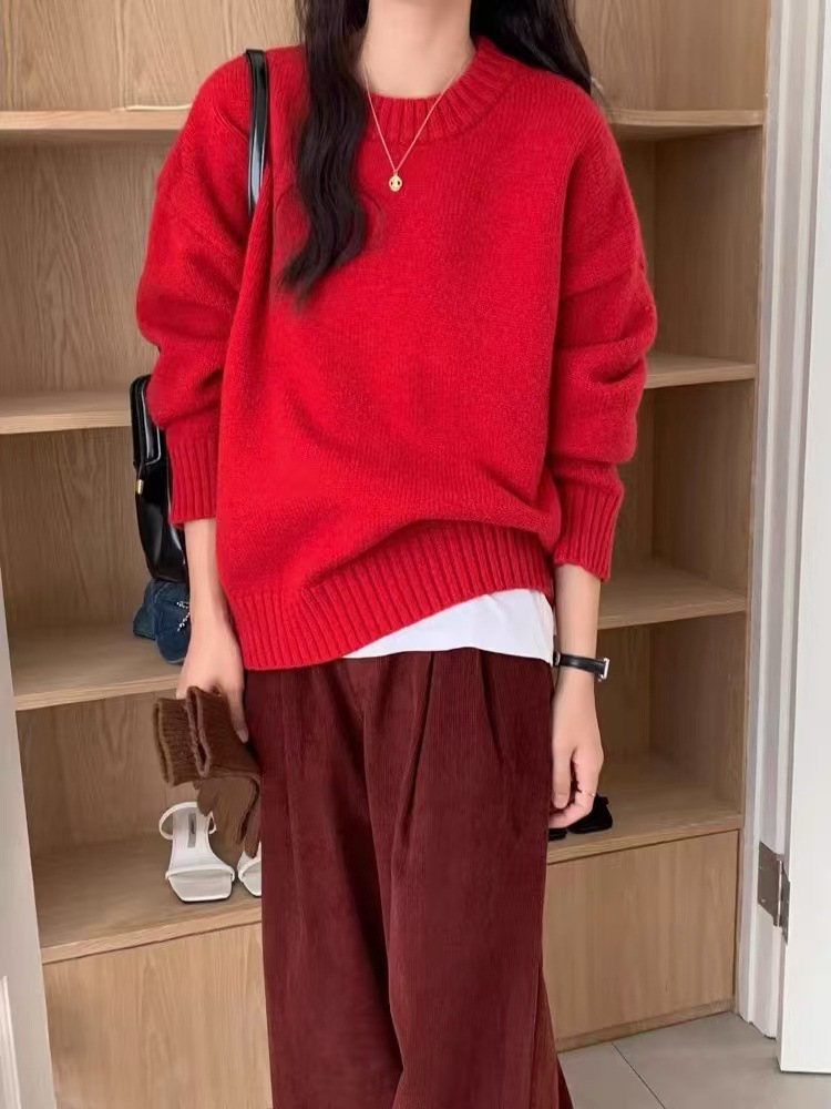 赤コーデ ゆったりルーズニット 冬コーデ