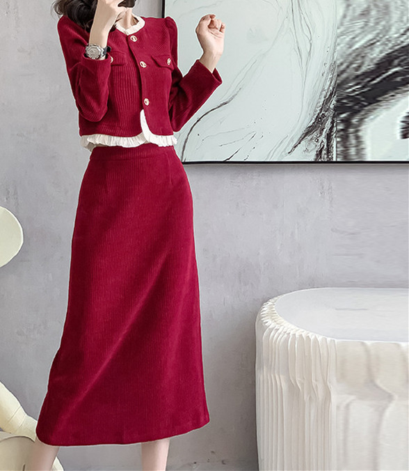 赤コーデュロイ ジャケット＆ロングスカート セット 春服
