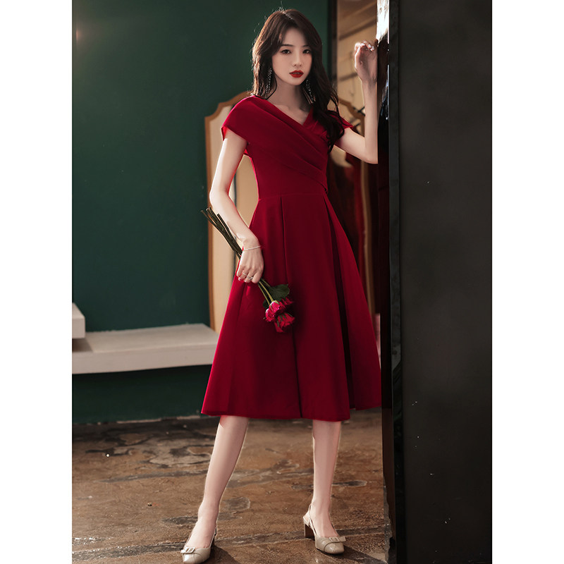 https://fulmo-img-server.com/redcloset/f183377c-62fa-43bc-9908-dee5e4fb05cb.jpg