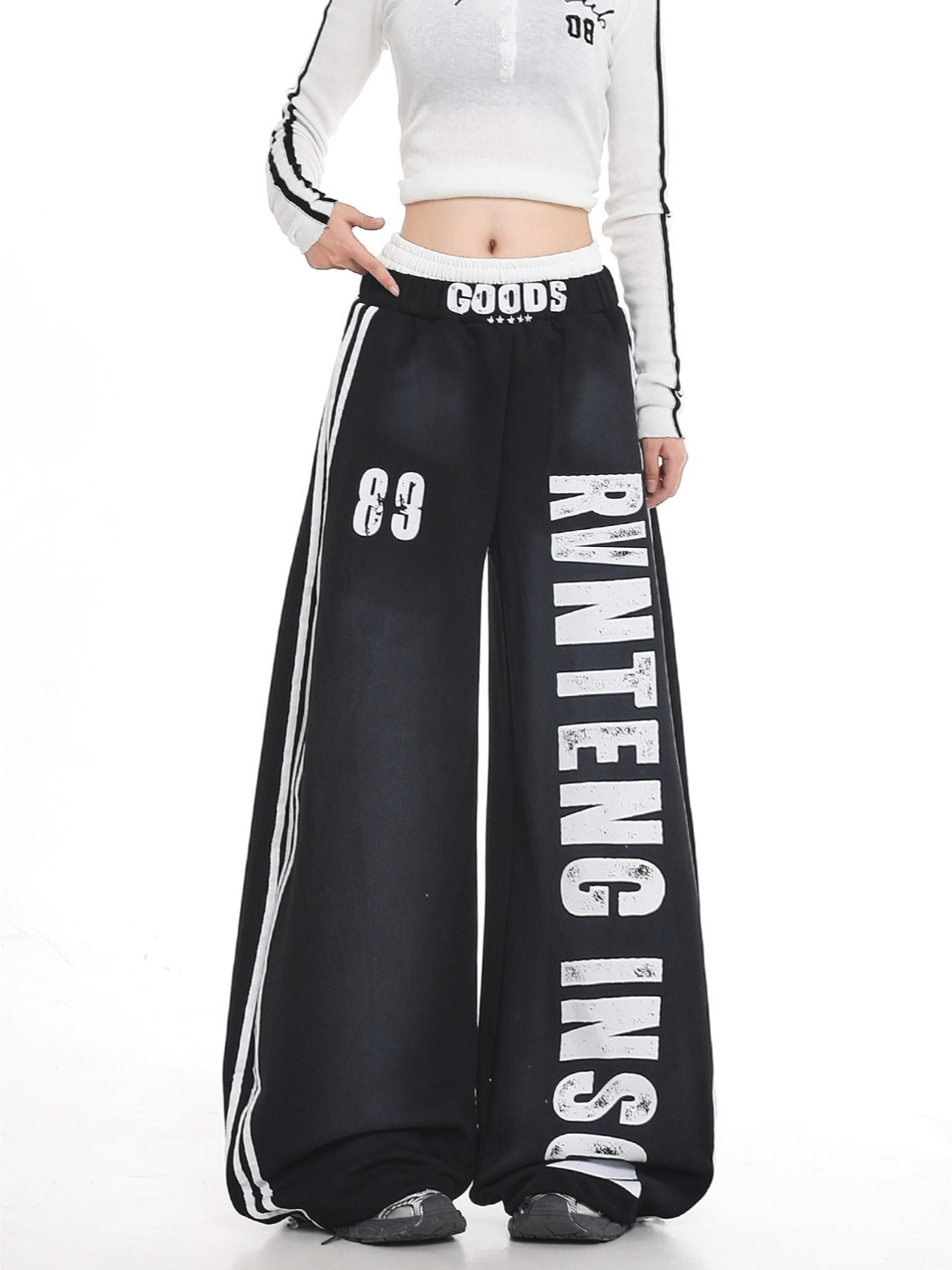 ダンス衣装 縦文字ロゴ入りサイドライン超ワイドパンツ