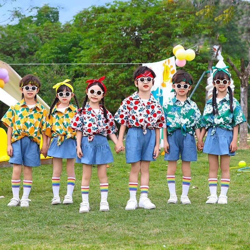 キッズダンス衣装 花柄総柄シャツとデニム風ショートパンツのセットアップ