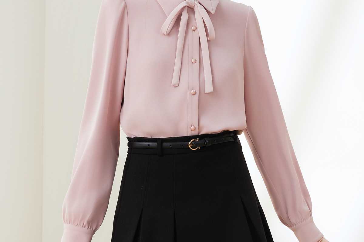 入学式はおもいっきり華やかに！スーツに合わせるおすすめリボンブラウス5選
