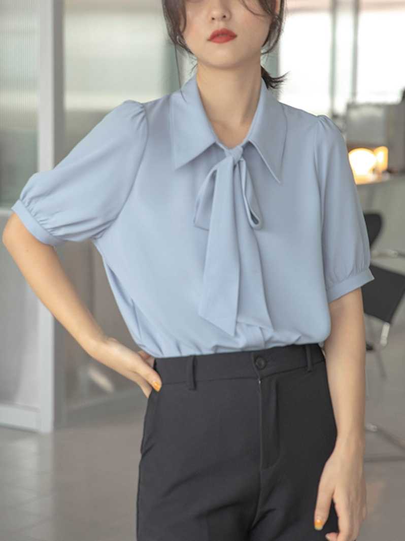 リボンだけで印象が変わる！毎日のブラウス選びが楽しくなるおすすめ10選