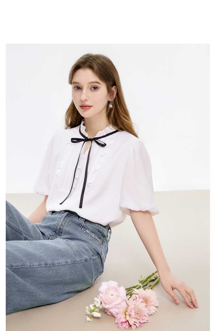 フリルとリボンの甘さが際立つブラウスおすすめ5選