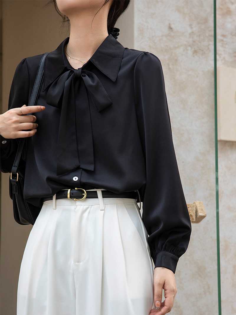 黒のリボンブラウスおすすめ5選