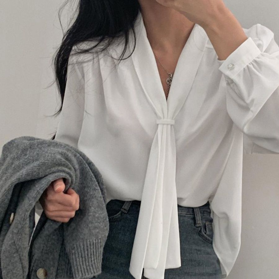 タイネック長袖リボンブラウス通勤オフィス