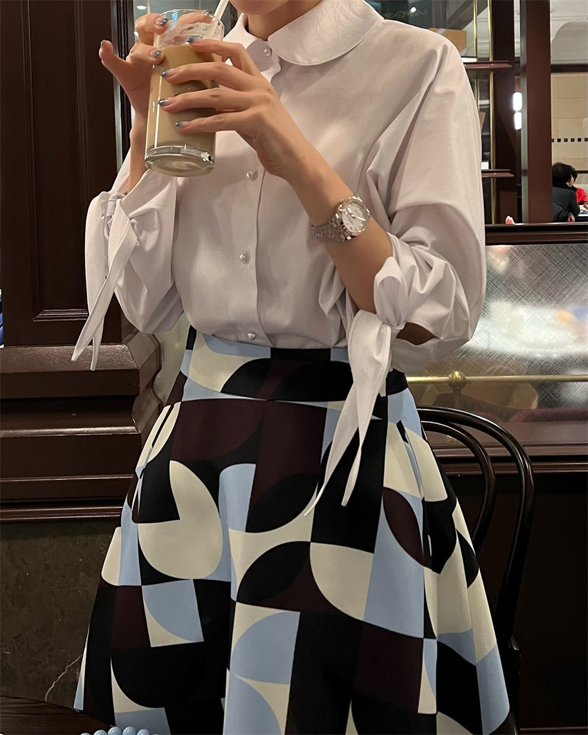 パール風ボタン袖リボンブラウス上品白シャツ