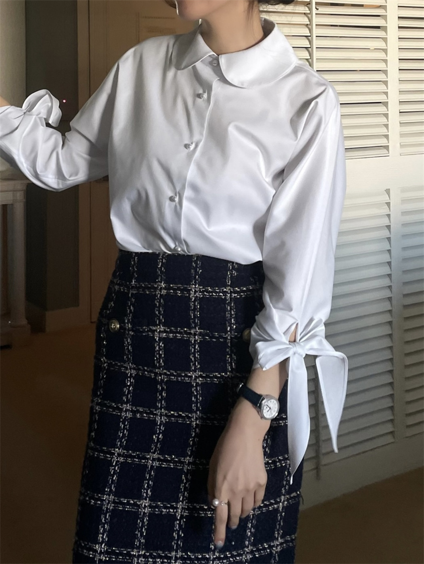 パール風ボタン袖リボンブラウス上品白シャツ