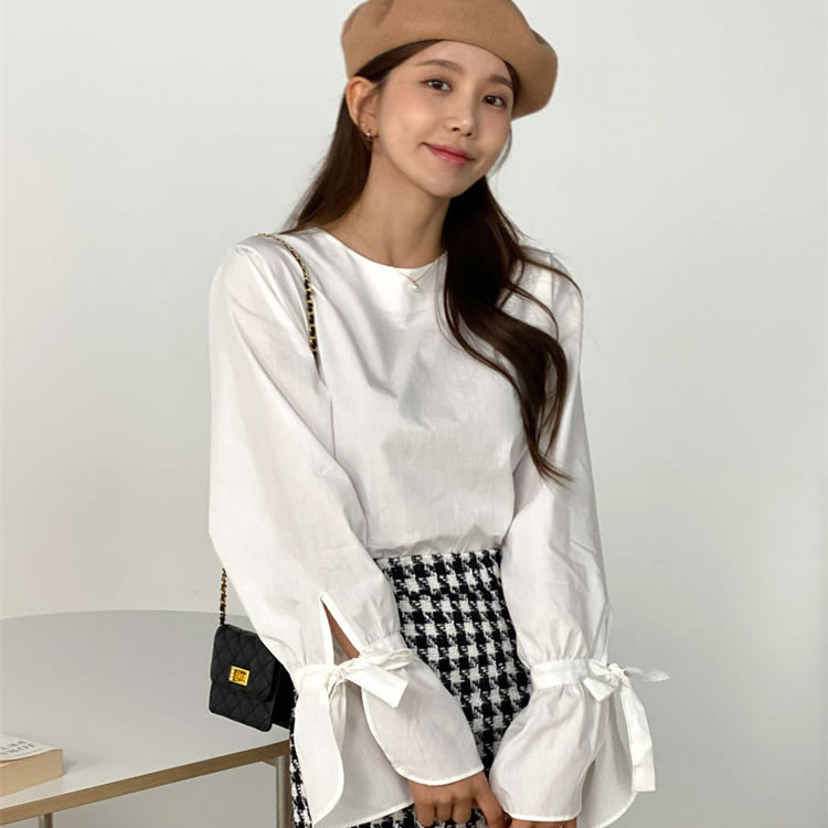 リボンブラウス 袖リボン 優美なスリット袖