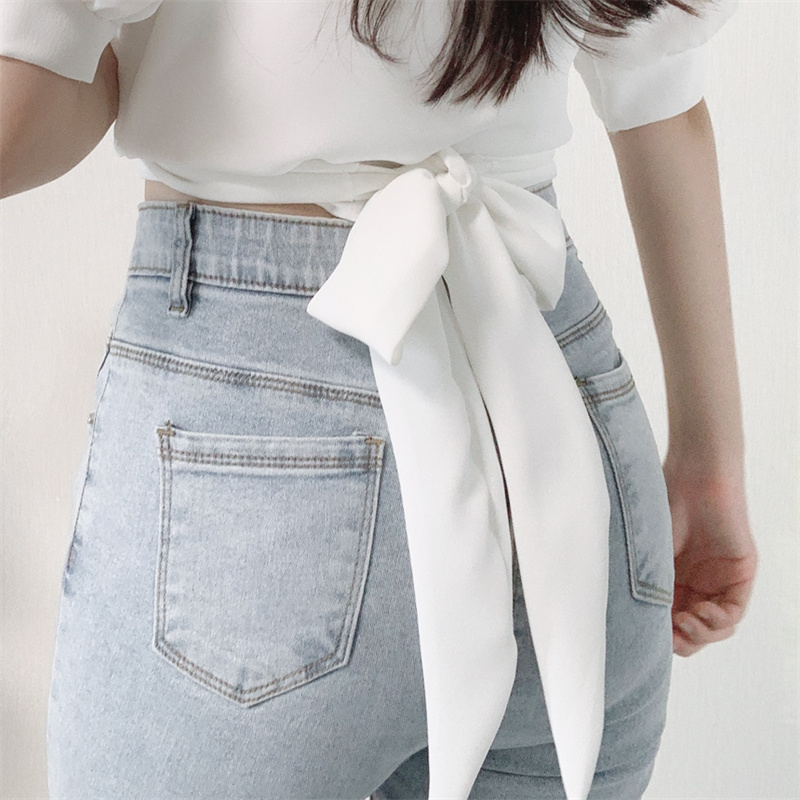 リボンブラウス 上品リボンベルト付きパフスリーブブイネックブラウス