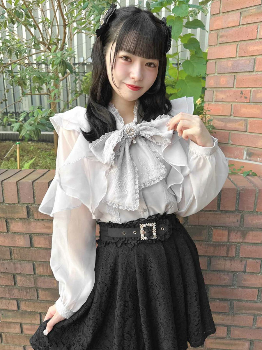リボンブラウス ビックリボン 優美な宝石リボン飾りブラウス