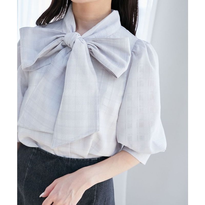 リボンブラウス ビックリボン 優美なリボン襟ブラウス