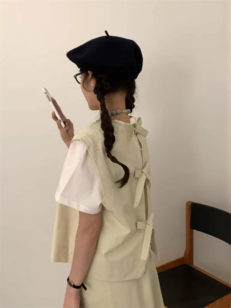 リボンブラウス 上品バックリボンノースリーブブラウス