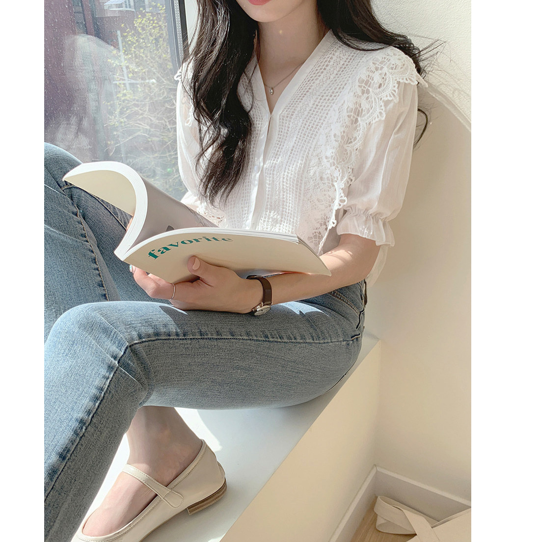 リボンブラウス 大人可愛い無地レースブラウス バルーンスリーブ バックリボン付き