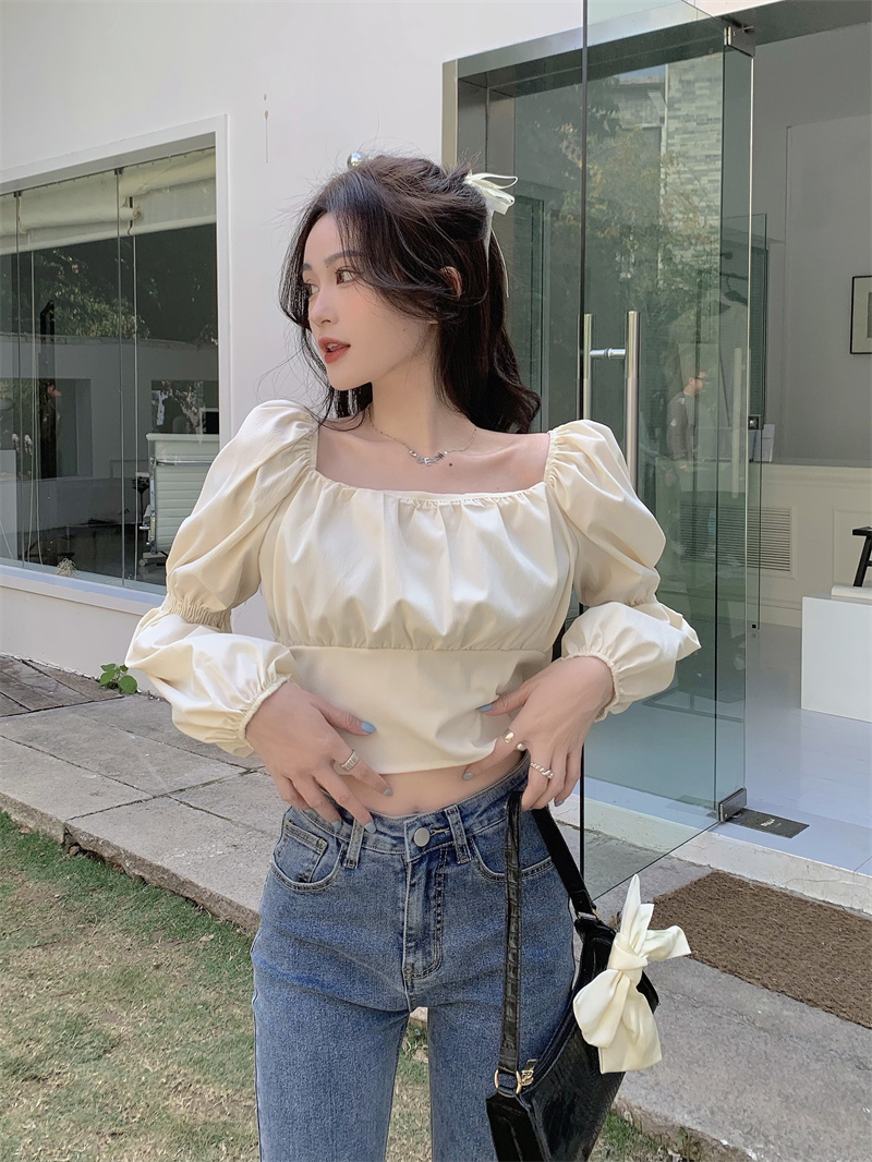 秋の新作 スクエアネック バックリボンブラウス