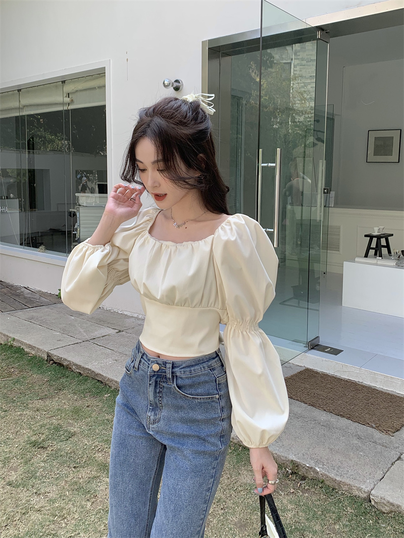 秋の新作 スクエアネック バックリボンブラウス