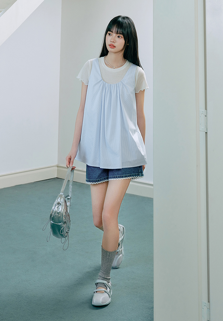 リボンブラウス 背中で結ぶ優美なキャミソール