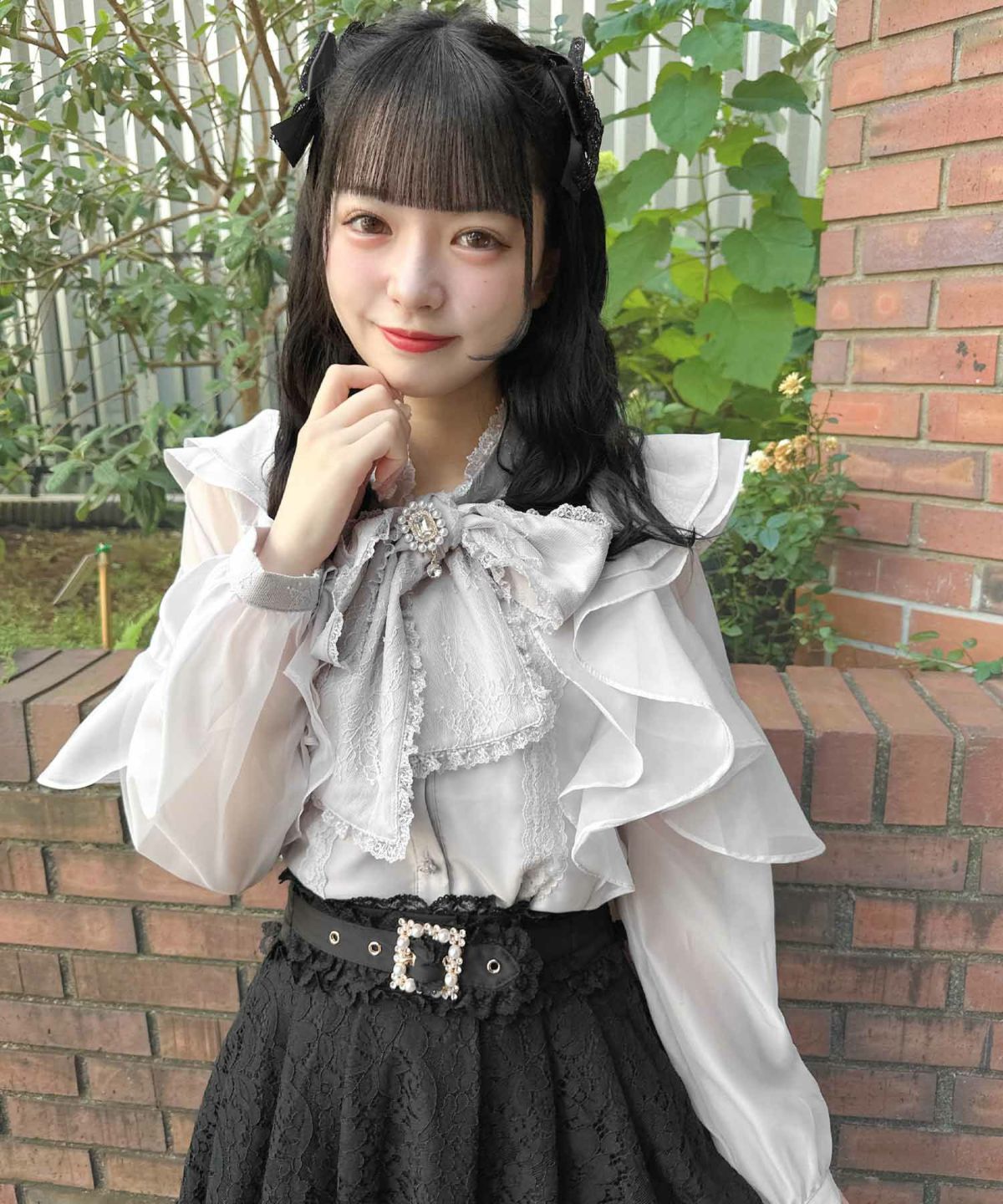 リボンブラウス ビックリボン 優美な宝石リボン飾りブラウス
