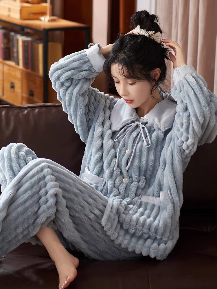 レディース ルームウェア 冬用暖かい裏起毛パジャマ上下セット珊瑚絨素材