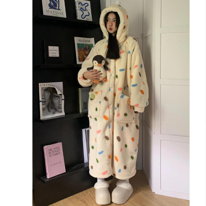 https://fulmo-img-server.com/roomwear-lab/0ef860d1-f05e-4e60-9624-e728e30b0dac.jpg