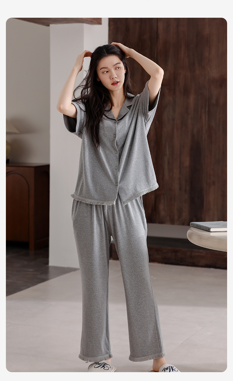 https://fulmo-img-server.com/roomwear-lab/12a09885-4564-4e2c-9545-c473cdf8d46e.jpg