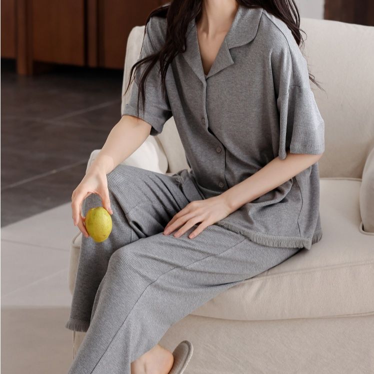 https://fulmo-img-server.com/roomwear-lab/1754180571342_6g2t4lc9_6xygxdrh.jpeg
