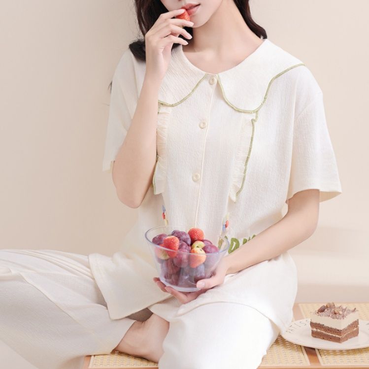 https://fulmo-img-server.com/roomwear-lab/1754181442364_q7a1wa73_cdzg5bjf.jpeg