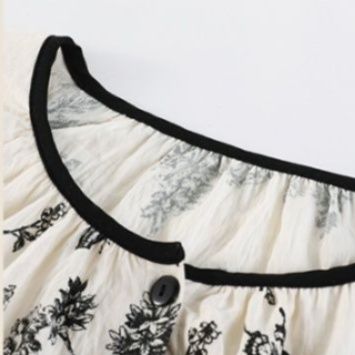 https://fulmo-img-server.com/roomwear-lab/1754182117670_uygjxr2g_9bkauab7.jpeg