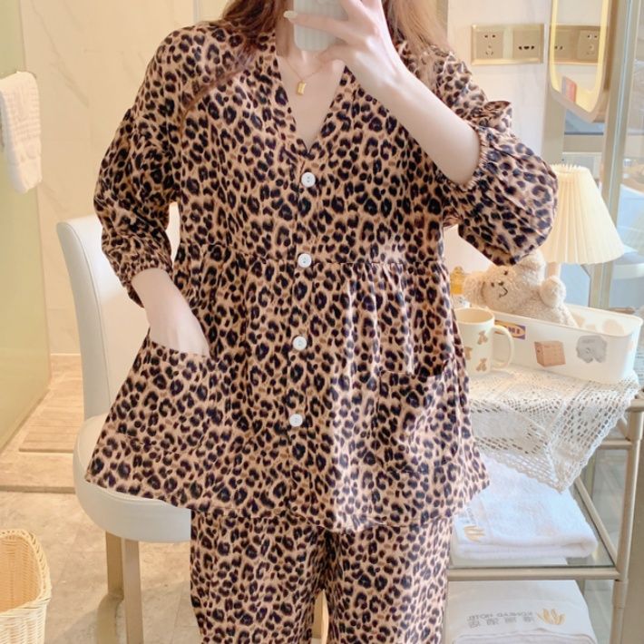 https://fulmo-img-server.com/roomwear-lab/1754182808179_h1mcuoch_8o1mfn6n.jpeg