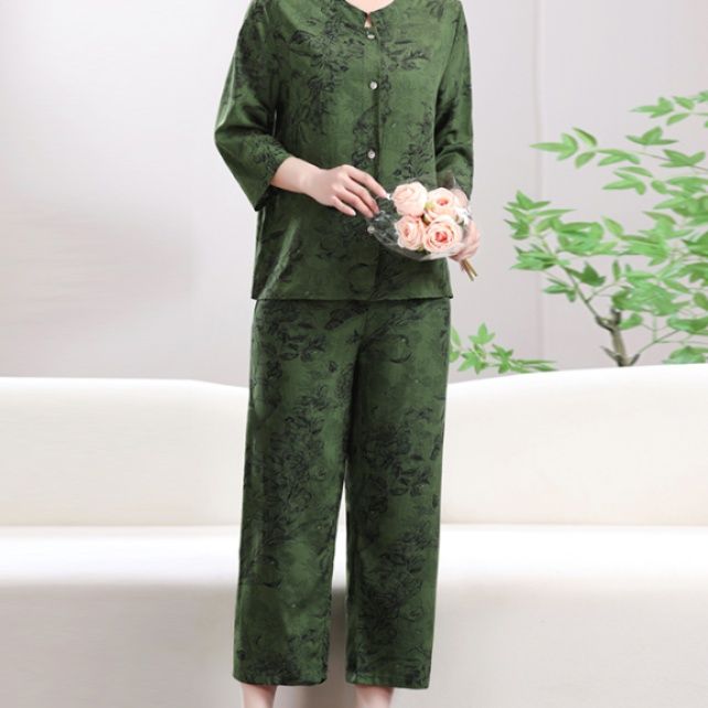 https://fulmo-img-server.com/roomwear-lab/1754186800540_lq6lqsar_4xbvvk8u.jpeg