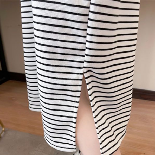 https://fulmo-img-server.com/roomwear-lab/1754201069436_wddyncht_qb9438qn.jpeg