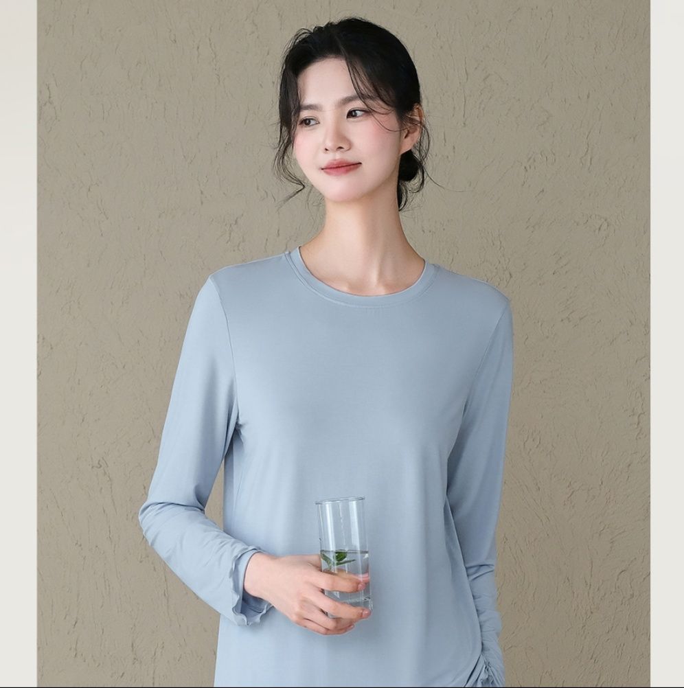https://fulmo-img-server.com/roomwear-lab/1754207607915_27zt2kcz_tankgkmy.jpeg