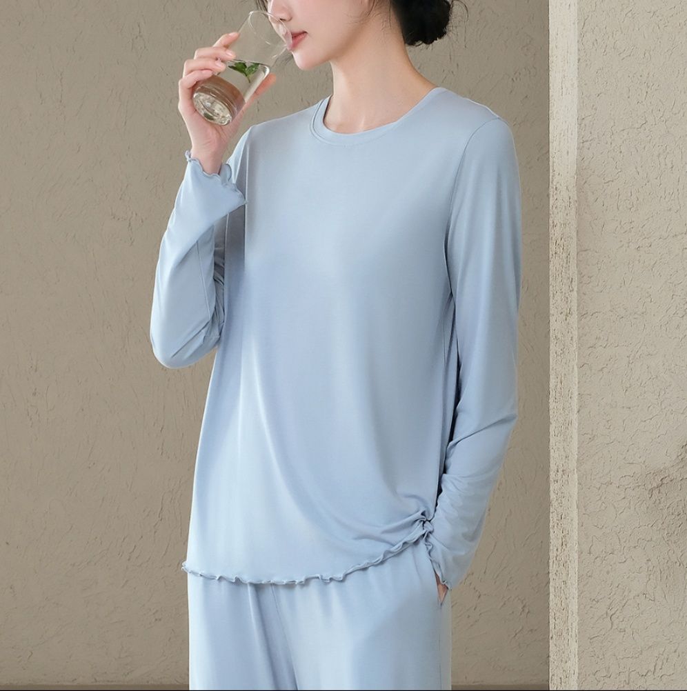 https://fulmo-img-server.com/roomwear-lab/1754207634747_w0isz8o4_1m95o780.jpeg