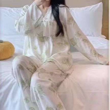 レディース ルームウェア 優美な花柄フリルパジャマ 長袖上下セット