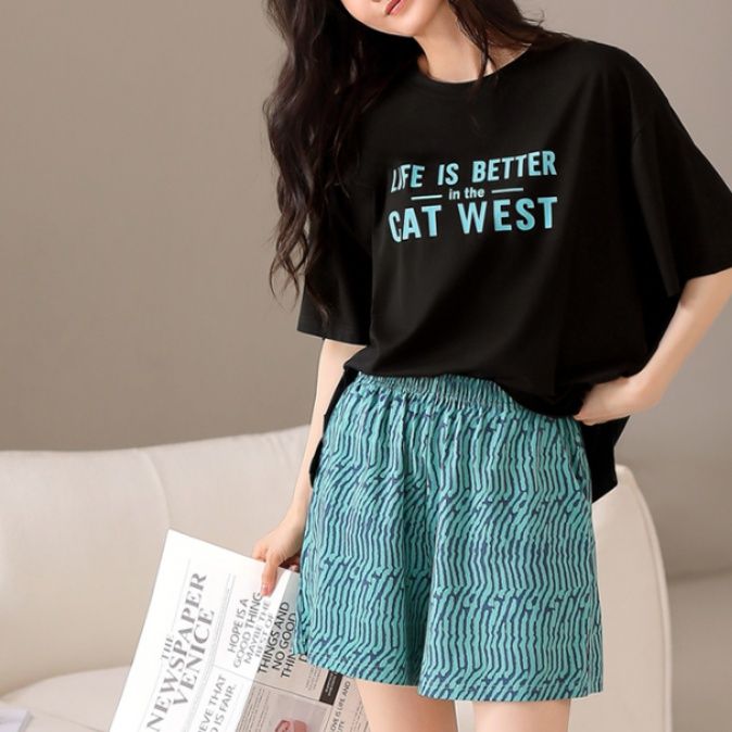 レディース ルームウェア ゆったり快適 ロゴTシャツ＆ショートパンツ
