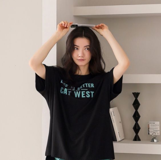 レディース ルームウェア ゆったり快適 ロゴTシャツ＆ショートパンツ